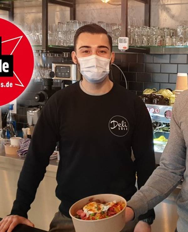 Auf dem Foto ist das Team vom Lokal Deli Sülz zu sehen. Das Deli Sülz ist neuer Jode Lade.