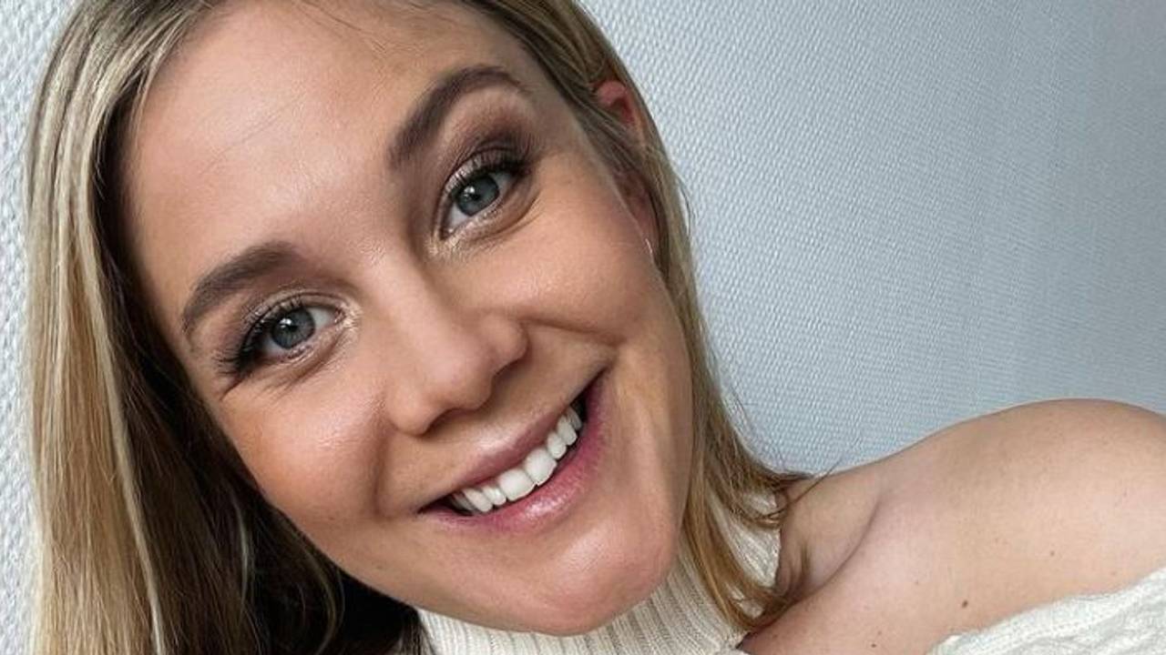 Die Sat.1 Frühstücksfernsehen Moderatorin Alina Merkau auf einem Selfie, aufgenommen am 10. Mai 2021.
