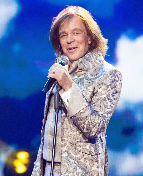 Der Musiker Jürgen Drews tritt während der Aufzeichnung der Silvester Show von BR, ORF und SRF auf. Der Schlagerstar denkt über ein Ende seiner Musiker-Karriere nach. dpa