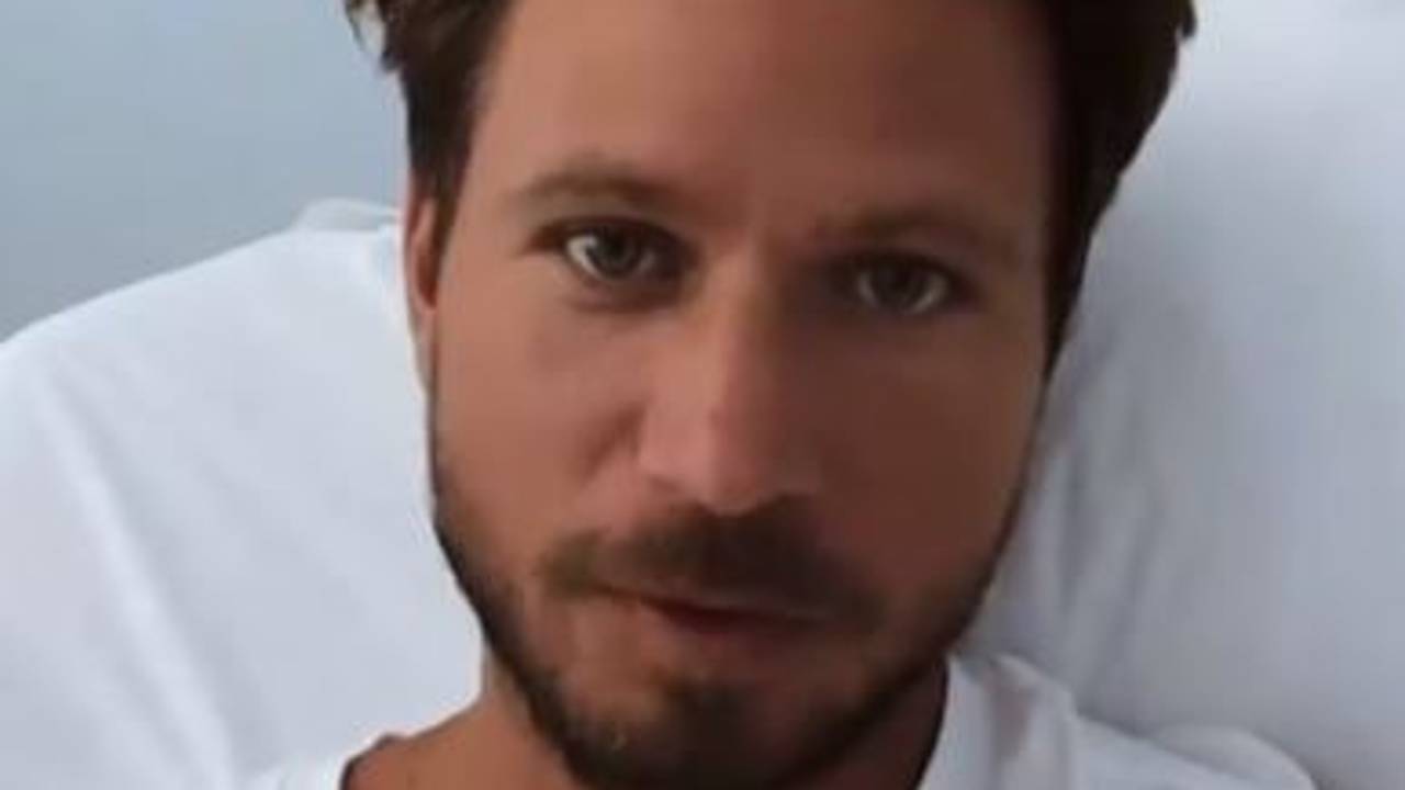 Sebastian Pannek klärt seine Fans auf Instagram auf, dass er am 12. Juli 2021 nach seinem Flex-Unfall das Krankenhaus wieder verlassen darf. Das Foto ist ein Screenshot aus der Instagram-Story von Pannek.