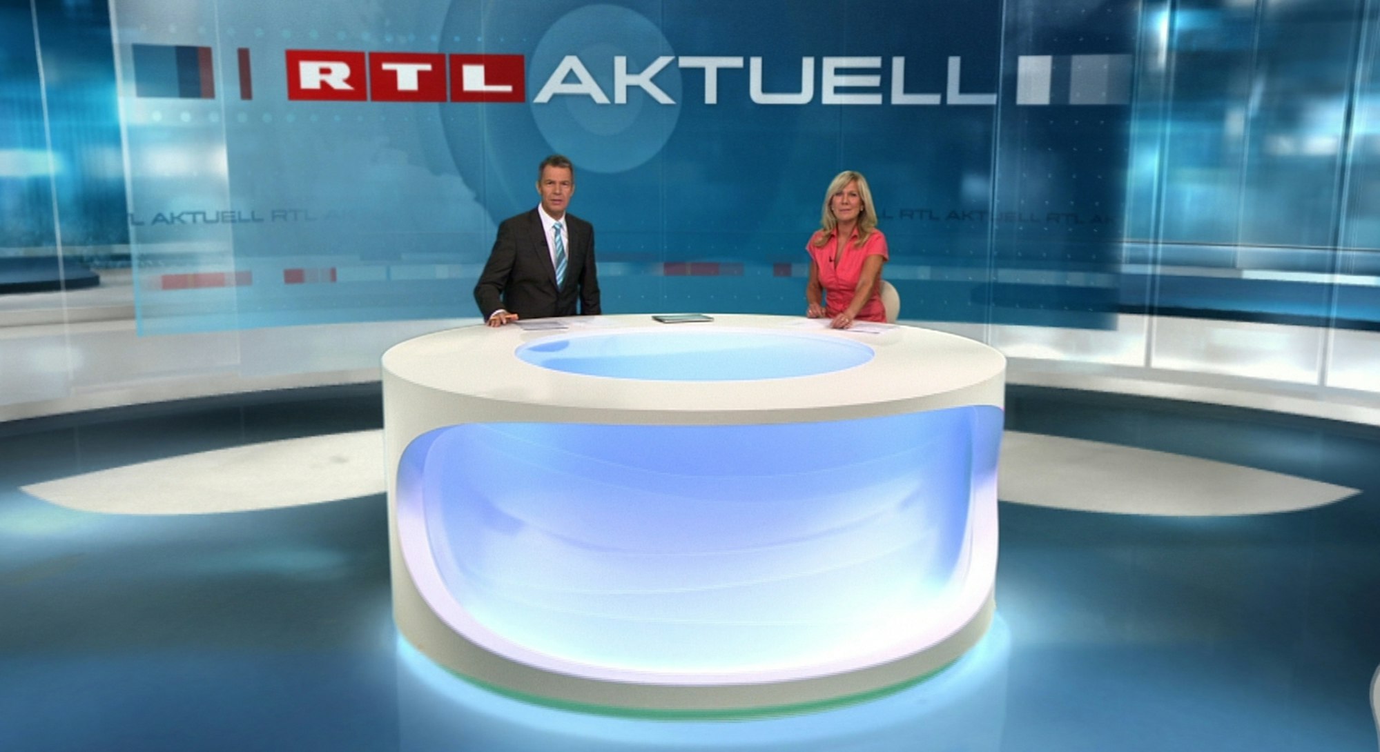 Peter Kloeppel moderiert RTL Aktuell.