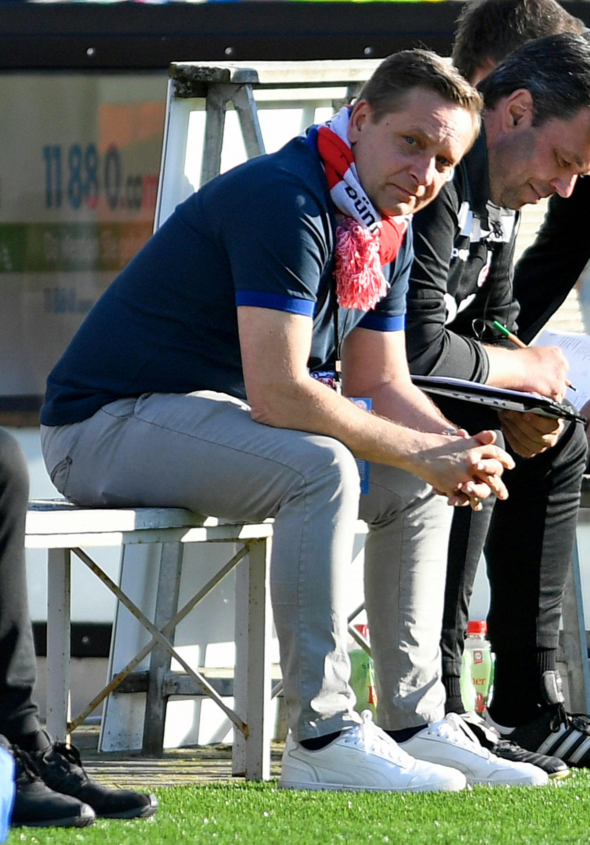 Horst Heldt sieht Sieg des 1. FC Köln in Kiel.