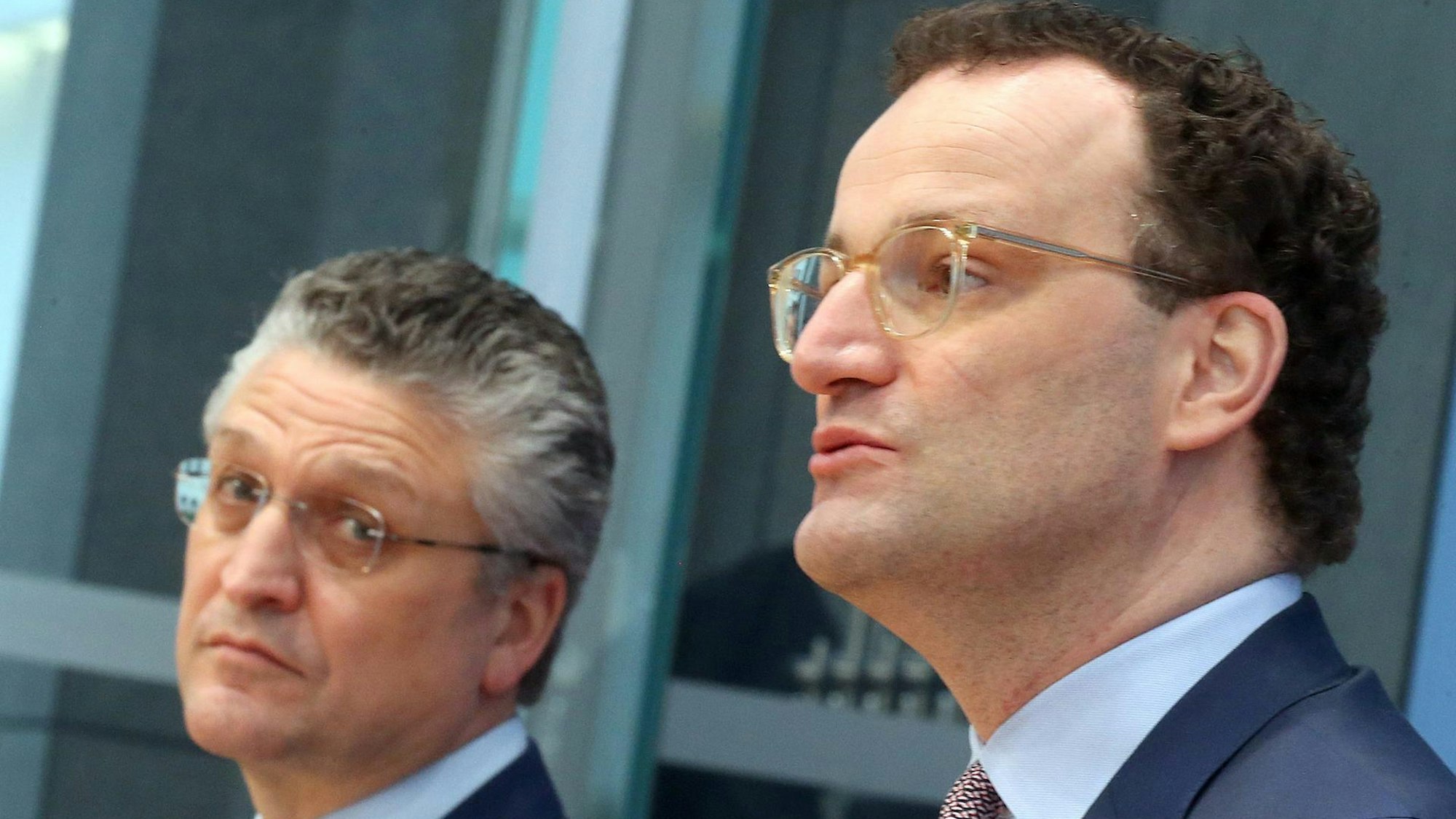 Lothar Wieler, RKI-Präsident, und Gesundheitsminister Jens Spahn bei einer Pressekonferenz