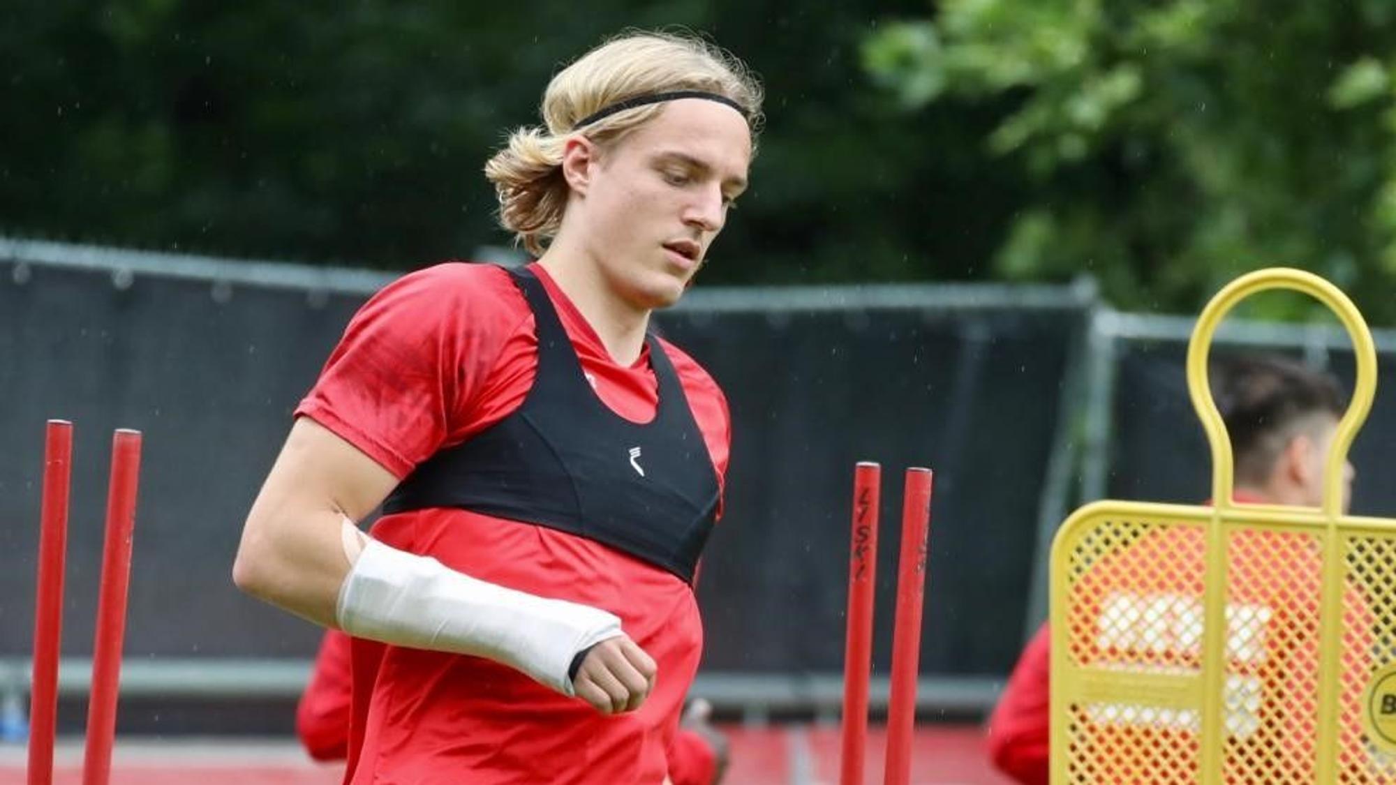Sebastiaan Bornauw trainiert beim 1. FC Köln.