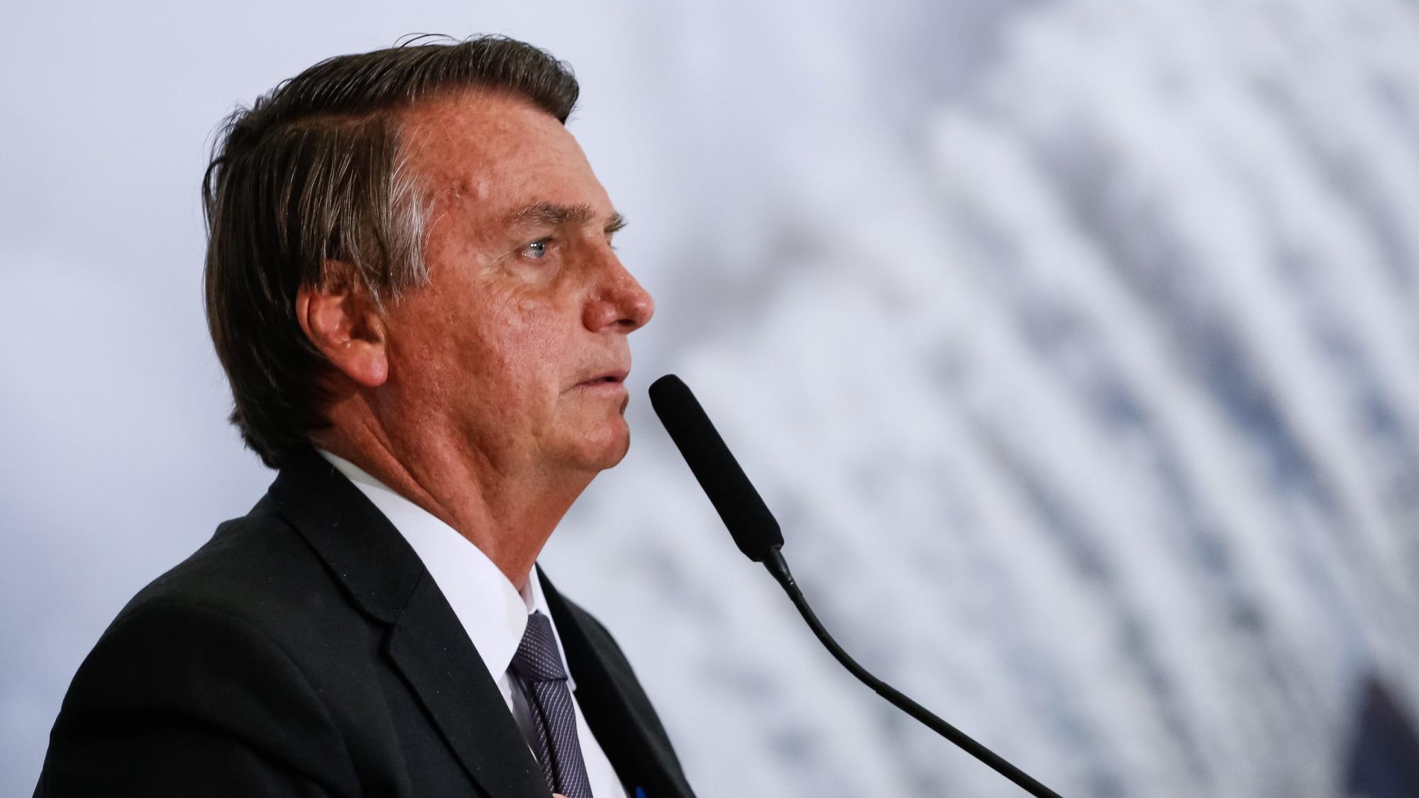 Auf diesem vom brasilianischen Präsidentenamt zur Verfügung gestellten Bild spricht Jair Bolsonaro, Präsident von Brasilien, während einer offiziellen Veranstaltung.