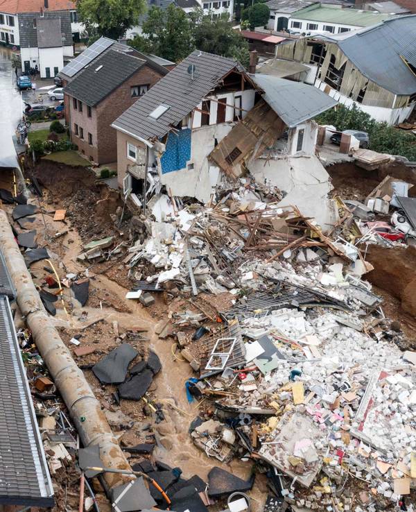 Den Stadtteil Blessem in Erftstadt hat es besonders heftig erwischt (Foto vom 16. Juli 2021).