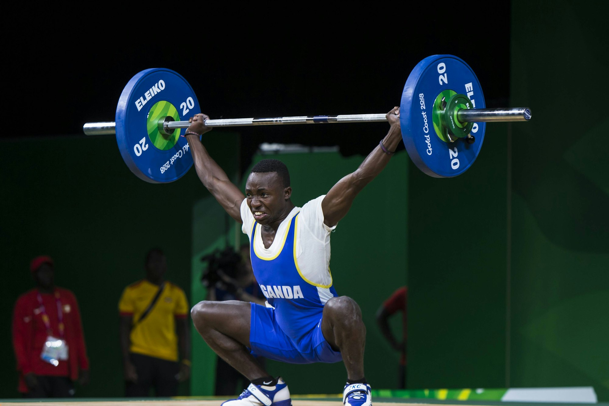 Julius Ssekitoleko stemmt Gewichte im Jahr 2018.