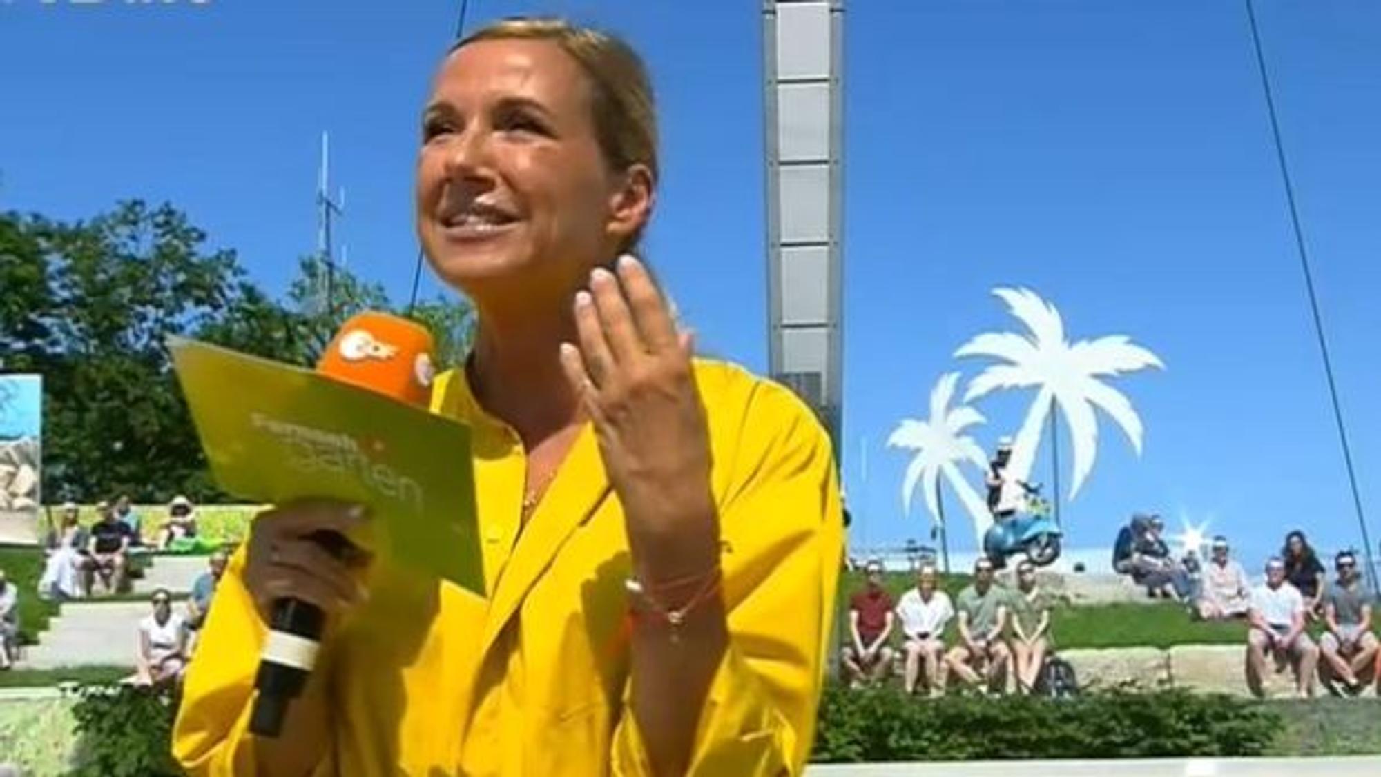 Andrea Kiewel moderiert am 18. Juli 2021 den ZDF-Fernsehgarten