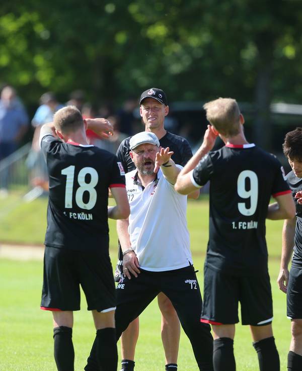 Steffen Baumgart beim Testspiel 1. FC Köln gegen FC Schaffhausen