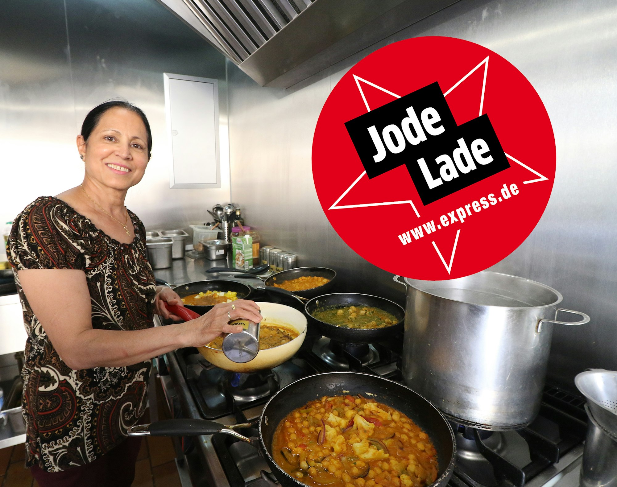 Chefin Gursharanjit Kaur Jawanda in ihrem indischen Restaurant "Haldi Spoon" in Köln-Mülheim