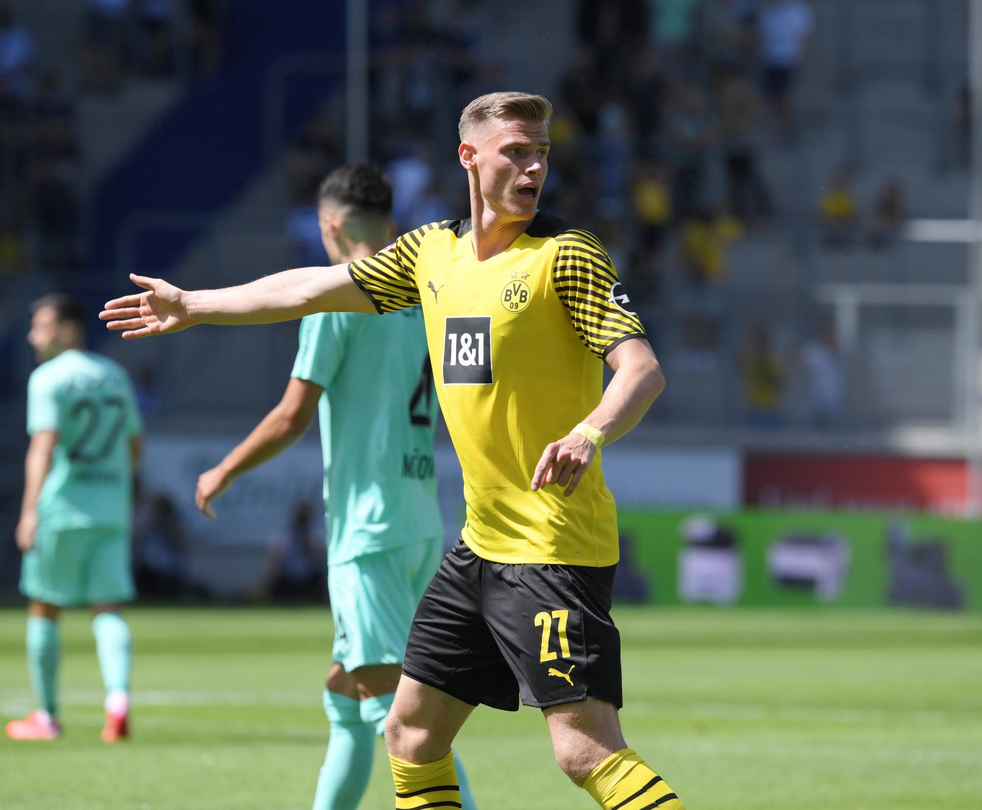 Steffen Tigges während eines testspiels von Borussia Dortmund gegen den VfL Bochum 1:3.