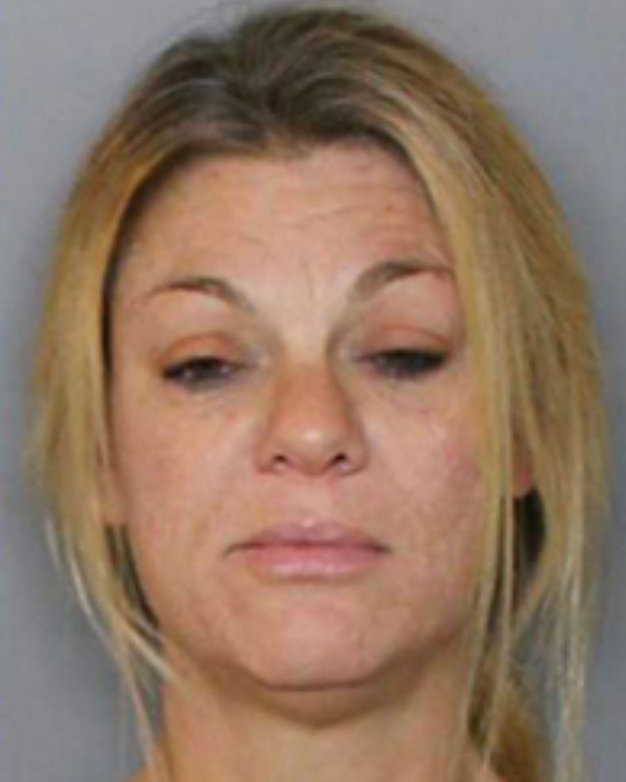 Heather A. Kennedy (42) auf einem Polizeifoto. Die Frau war nackt in Florida in einen fremden Pool eingestiegen und weigerte sich, zu gehen. Foto: Charlotte County Sheriff's Office