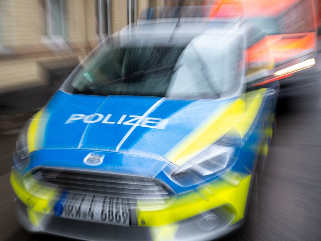 Ein Einsatzfahrzeug der Köln Polizei