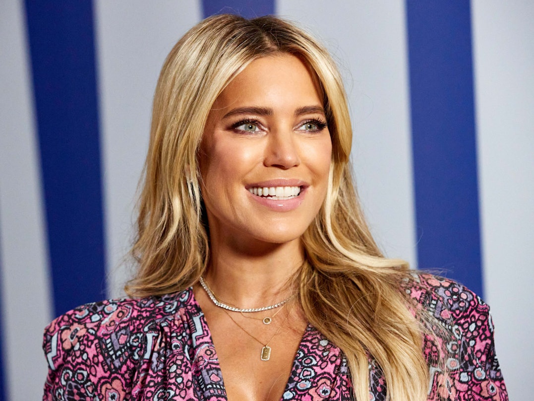 Die Moderatorin Sylvie Meis lächelt während einer Presse-Vorstellung ihrer vierten Brillen-Kollektion.