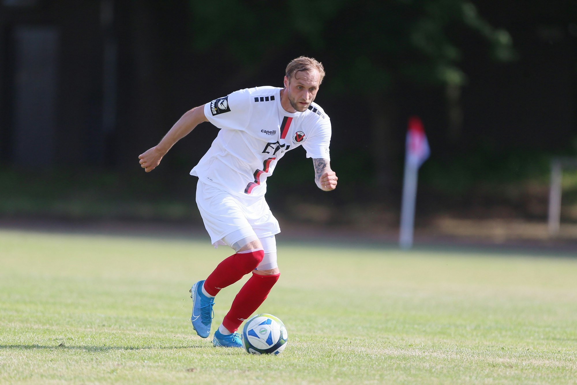 Marcel Risse im Trikot von Viktoria Köln im Test gegen die SpVg Porz