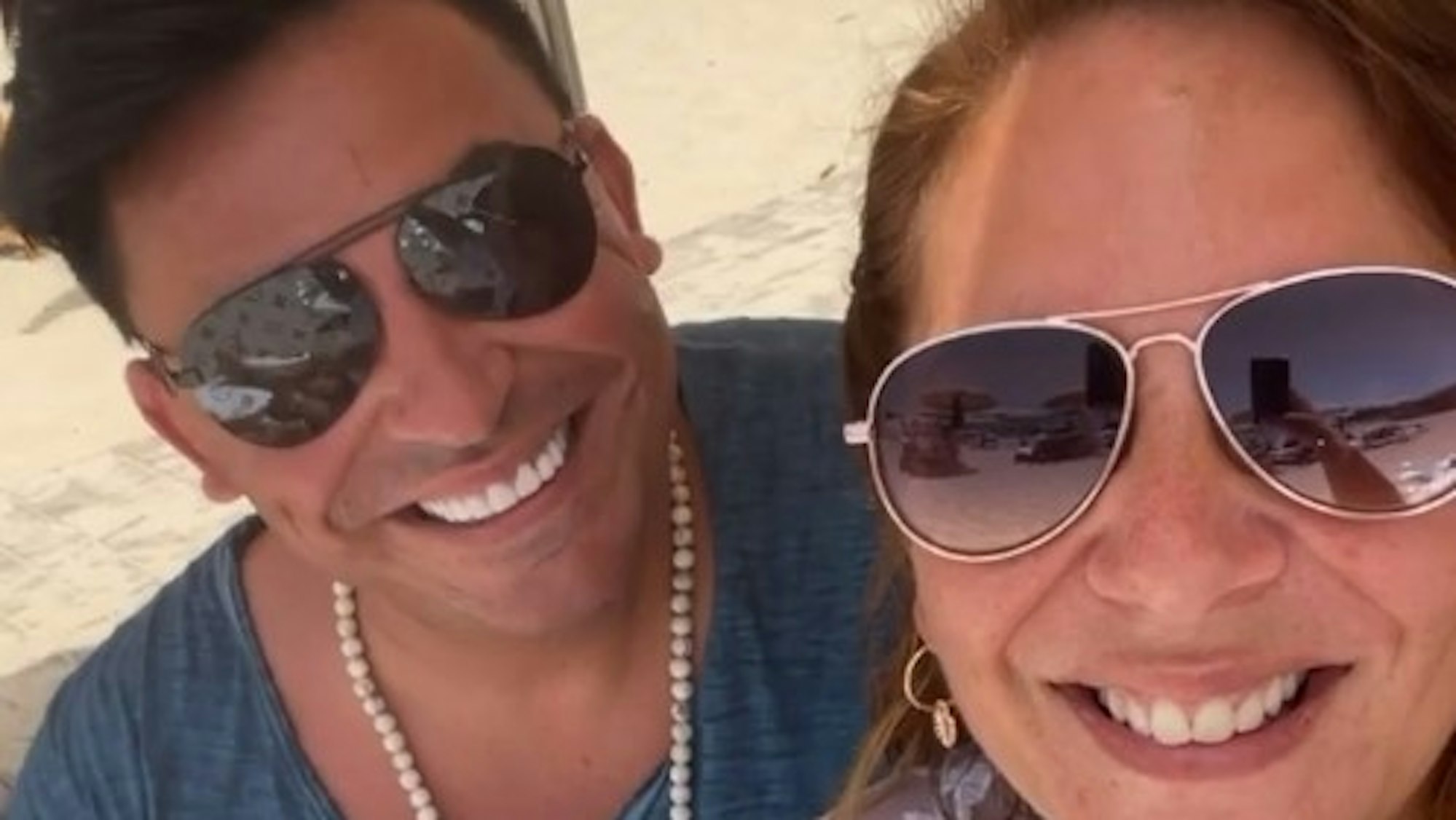 Danni Büchner und Matthias Mangiapane am Strand von Ibiza. Das Foto postete Danni Büchner am 23. Juli 2021 in ihrer Instagram-Story.