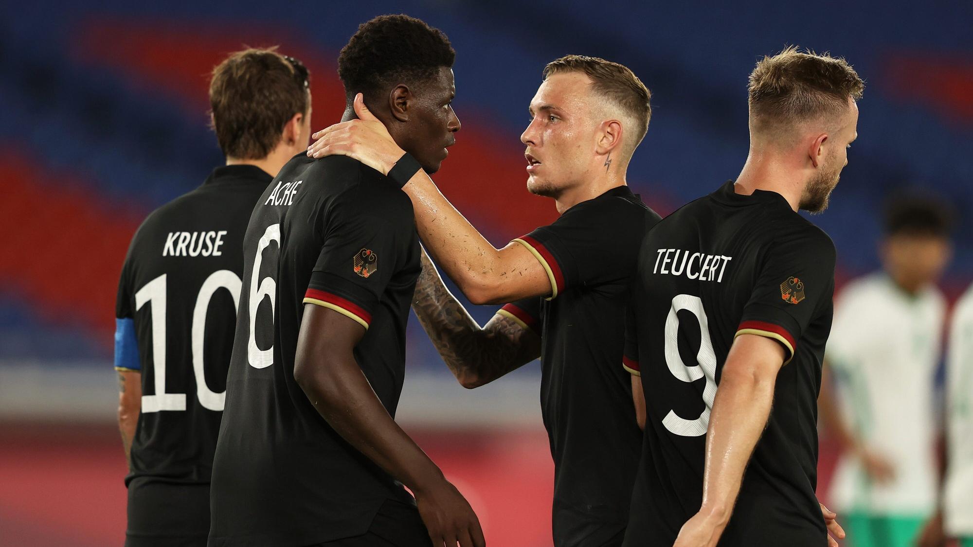Deutschland bejubelt gegen Saudi-Arabien das zwischenzeitliche 2:1 durch Ragnar Ache.