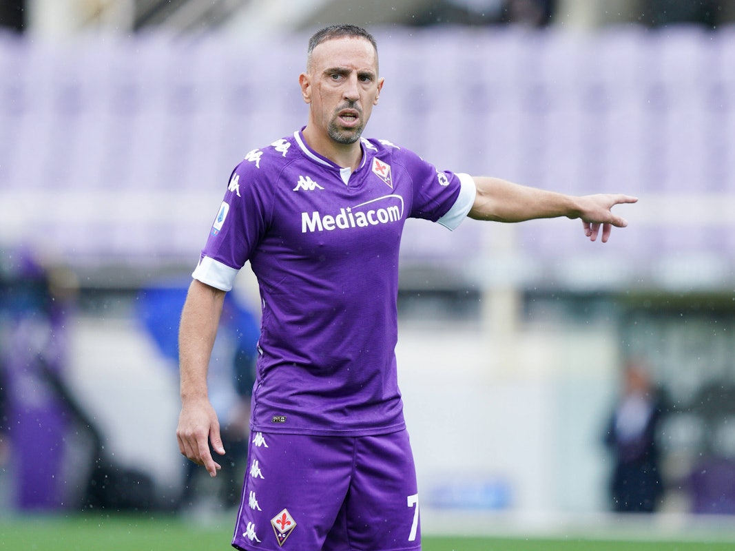 Franck Ribéry gibt auf dem Platz Anweisungen