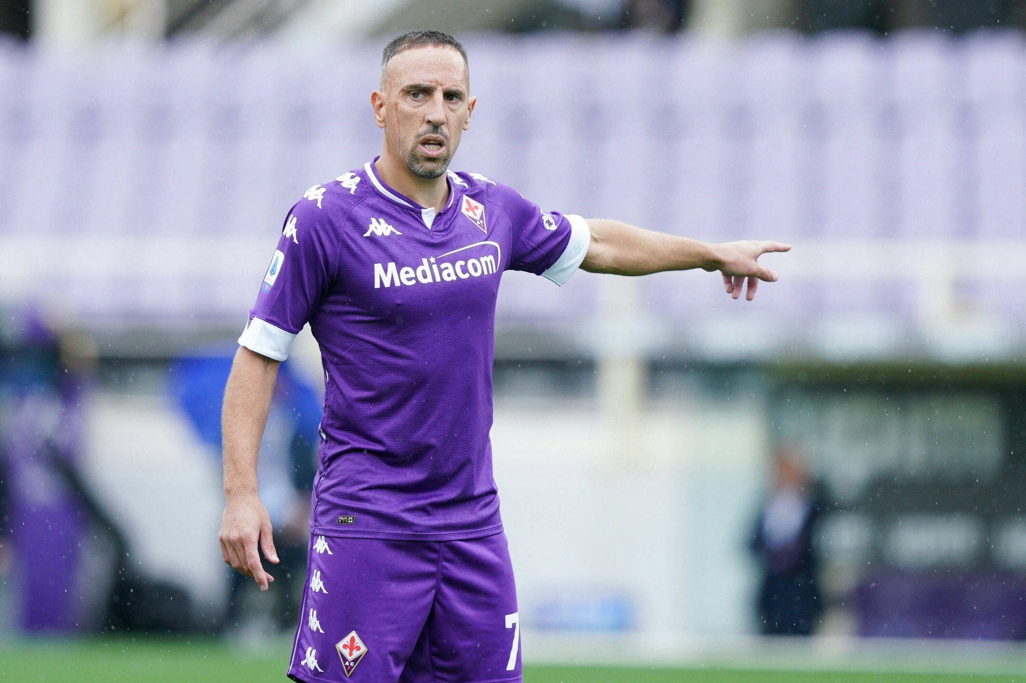 Franck Ribéry gibt auf dem Platz Anweisungen