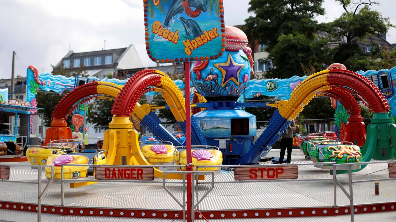 Ein Karussell auf dem Freizeitpark „Happy Colonia“