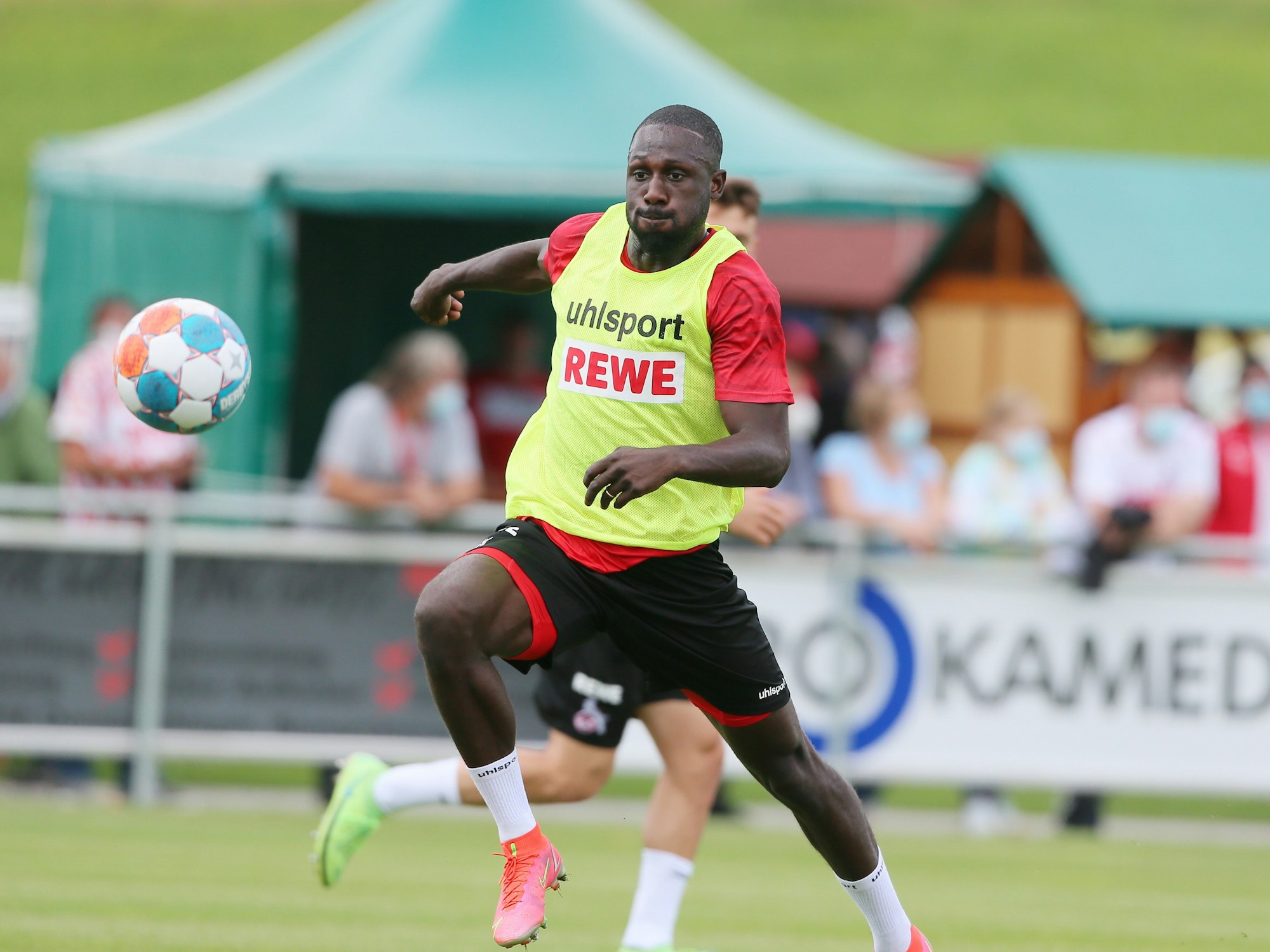 Kingsley Schindler will sich beim 1. FC Köln durchsetzen.