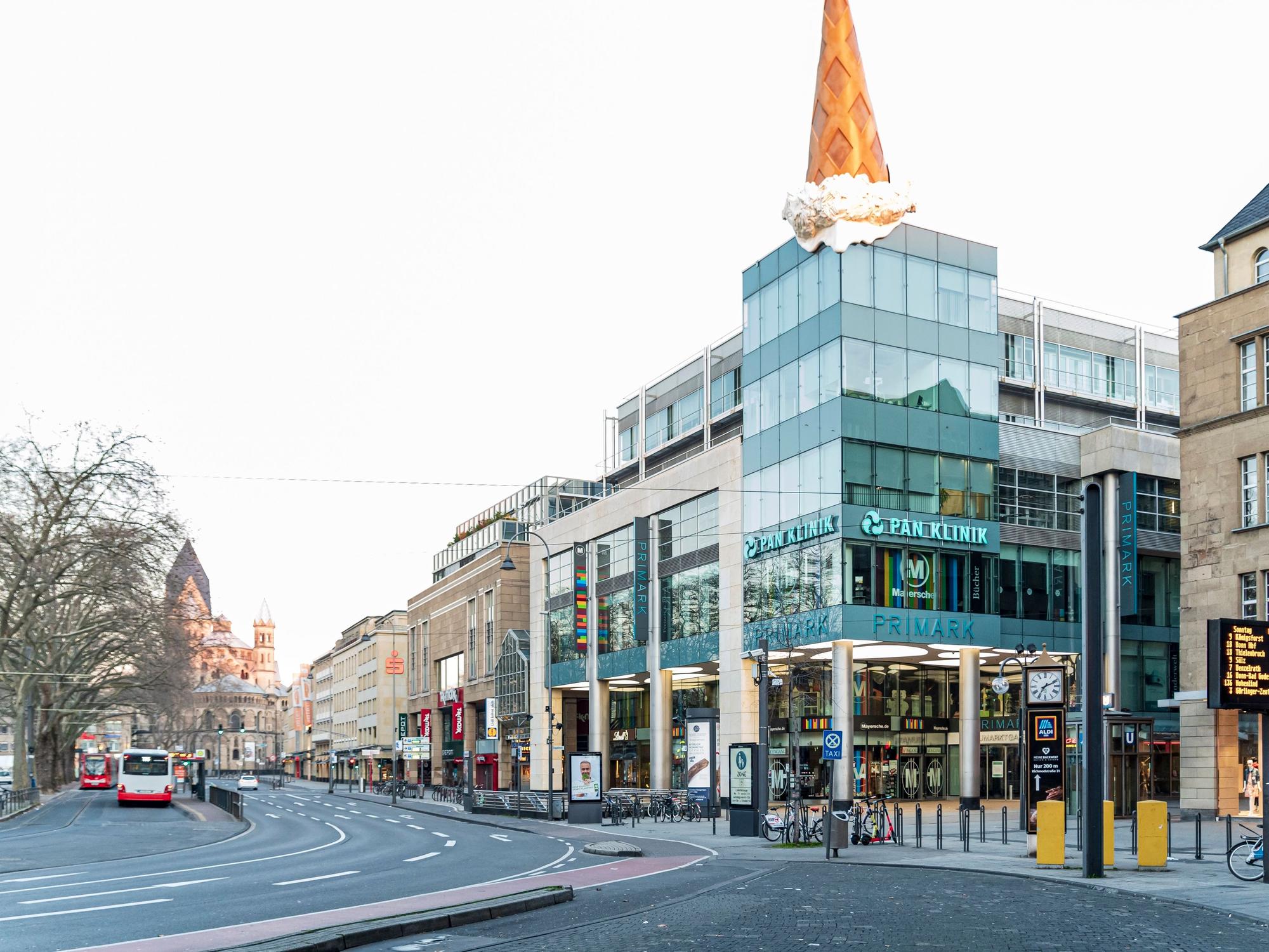 Blick auf die Neumarkt-Galerie im Zentrum von Köln.