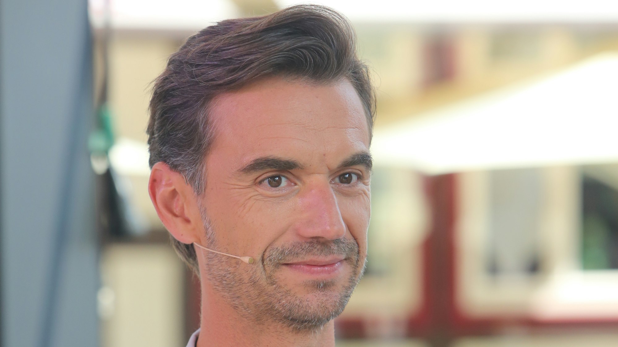 Schlagerstar und Jury-Mitglied Florian Silbereisen steht vor der TV-Aufzeichnung der bekannten RTL-Castingshow «Deutschland sucht den Superstar» DSDS am Set. +++ dpa-Bildfunk +++