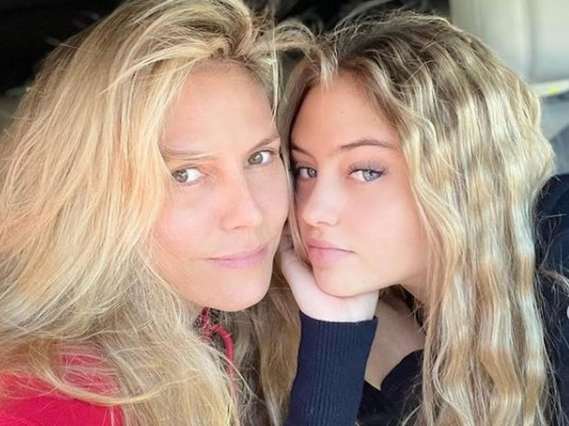 Selfie von Heidi und Leni Klum vom 19. März 2021
Runtergeladen am 29. Juni 2021 von susa