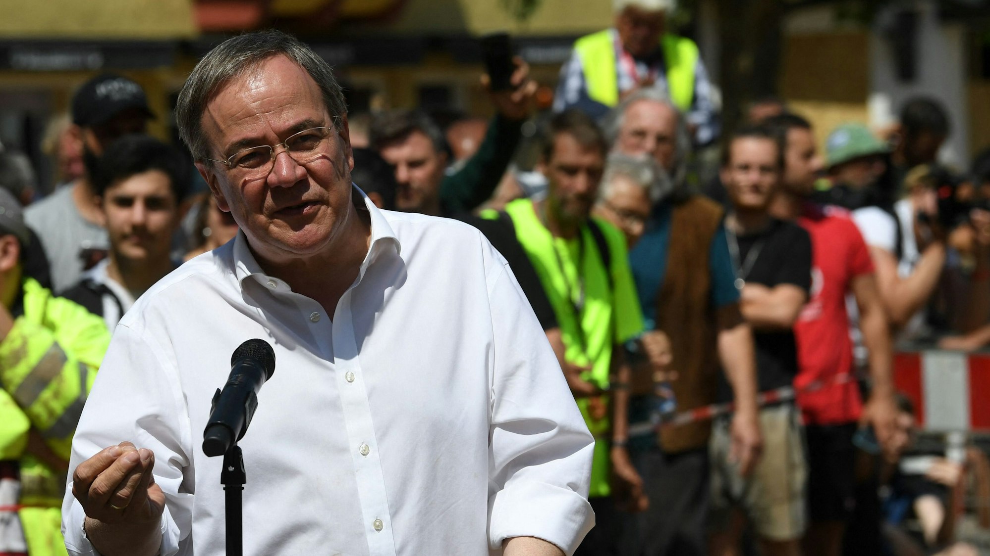 NRW-Ministerpräsident Armin Laschet bei einer Pressekonferenz in Bad Münstereifel am 20. Juli 2021