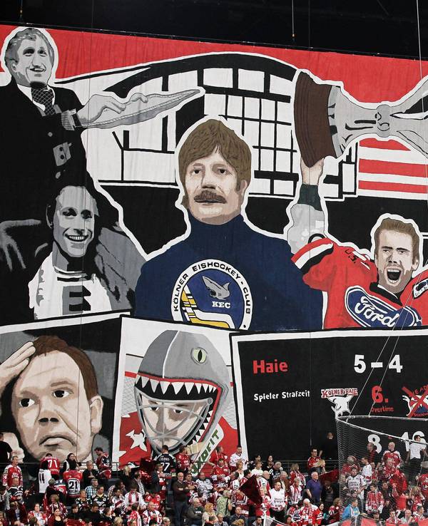 Choreo zum 40. Geburtstag der Kölner Haie.