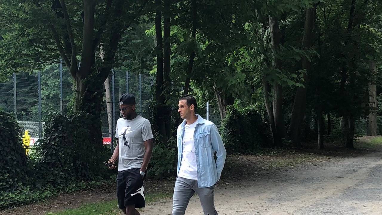 Anthony Modeste und Ellyes Skhiri kommen solo zum Grillfest des 1. FC Köln.