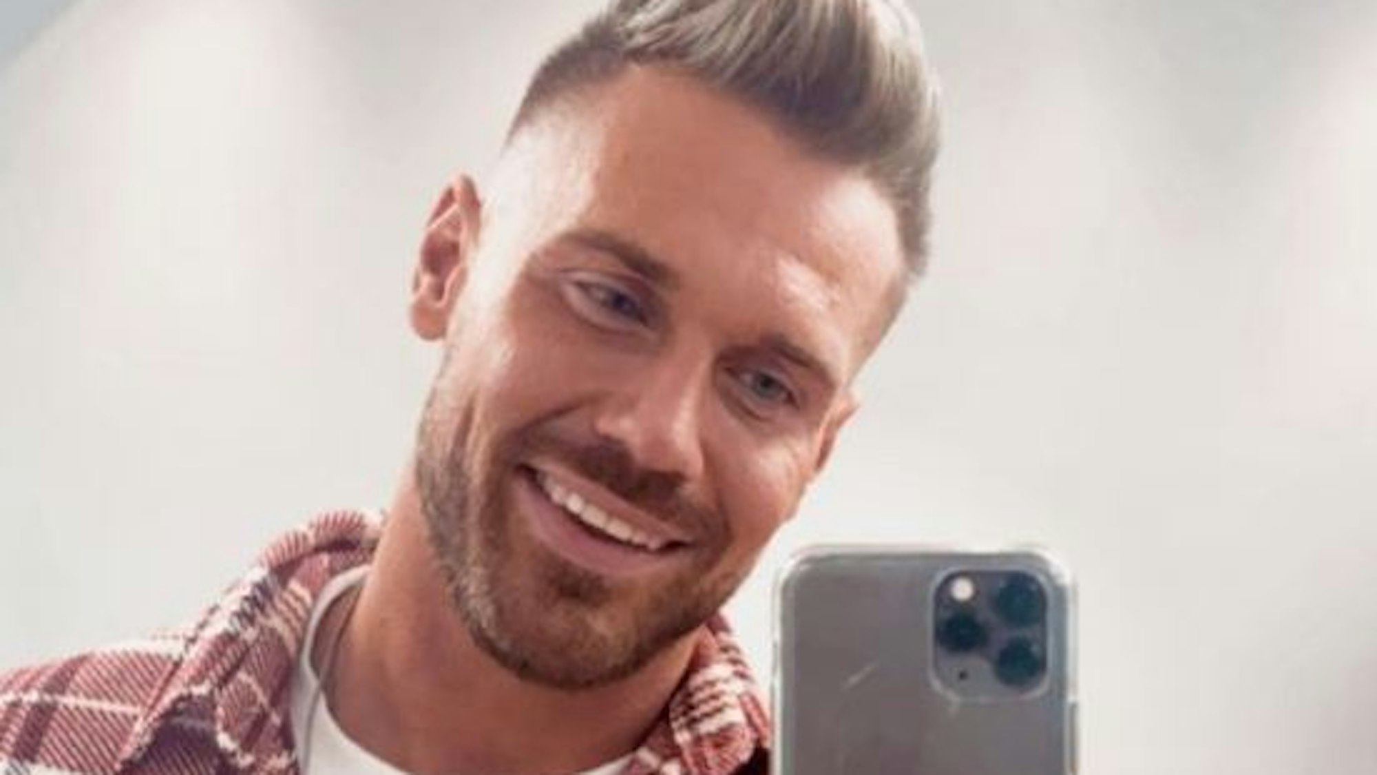 Chris Broy, Teilnehmer von "Kampf der Realitystars" 2021, Selfie vom 15. Mai 2021. Screenshot zur Berichterstattung erstellt