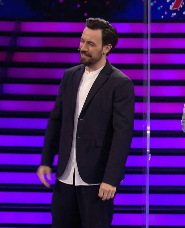 Jan Köppen mit den Zwillingen Nicolas und Valentin bei Take Me Out XXL am 3. August