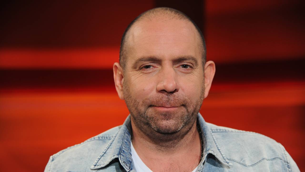 Ikke Hüftgold, Sänger, zu Gast in der ARD-Talkshow Hart aber Fair.