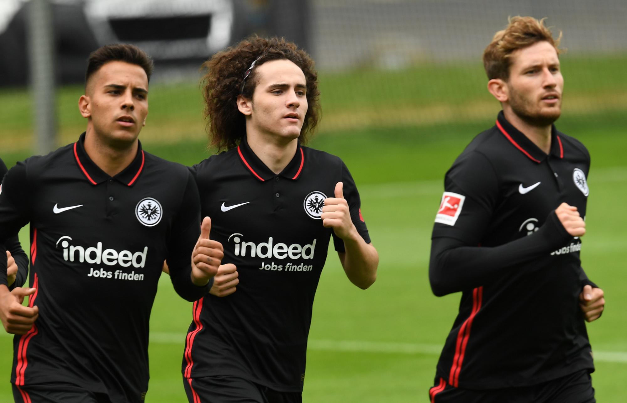Rodrigo Zalazar, Fabio Blanco und Christopher Lenz drehen ihre Runden bei Eintracht Frankfurt