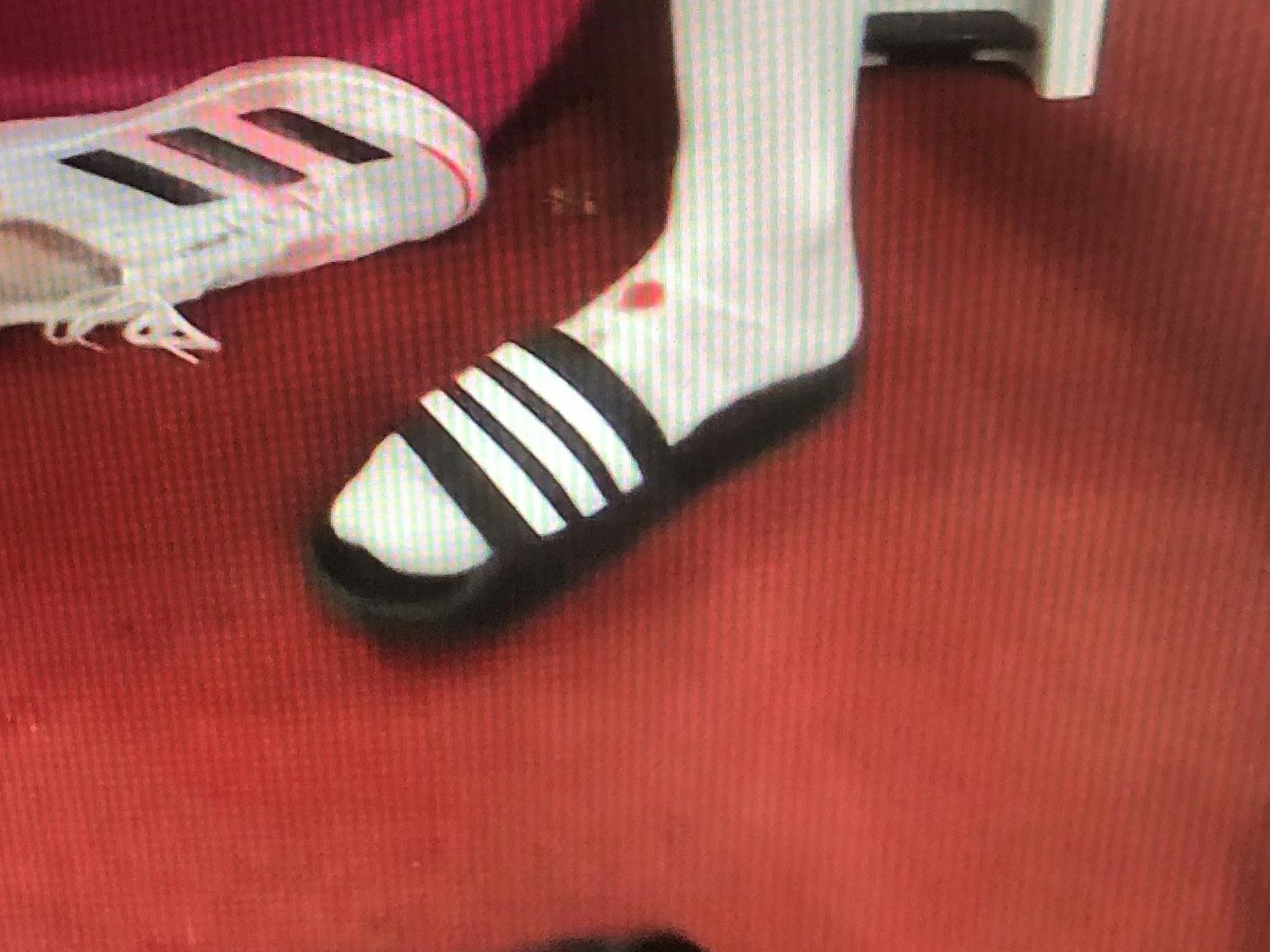 Niklas Kaul hat sich am Fuß verletzt beim olympischen Zehnkampf am 4. Augsut 2021 in Tokio.