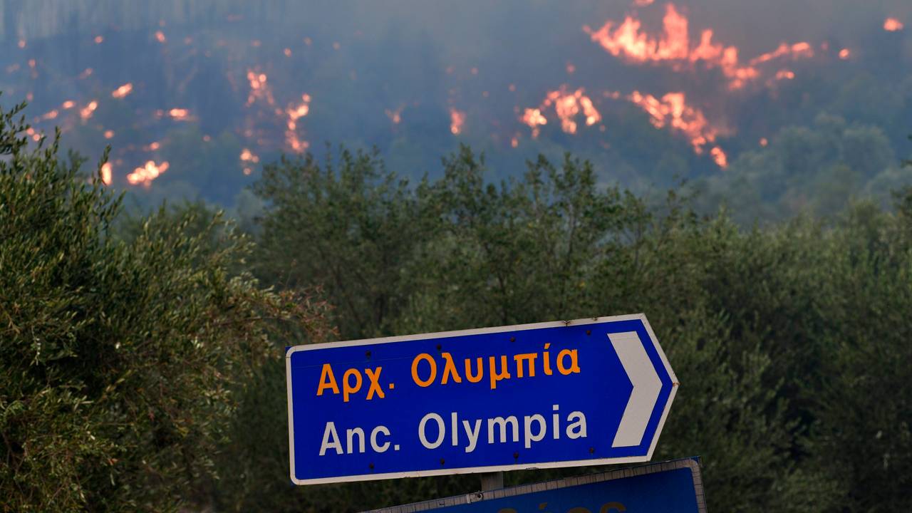 Waldbrand in Griechenland: Vorsichtige Entwarnung für die antike Stätte Olympia am 5. August 2021.