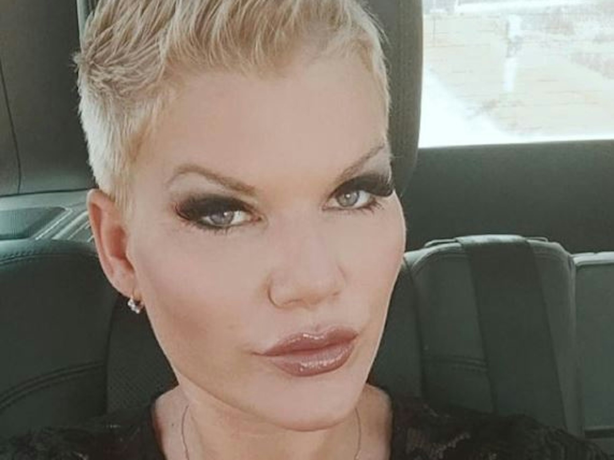 26. Juli 2021: Melanie Müller posiert für ein Instagram-Selfie. Die Mallorca-Sängerin hat auf der Insel auch zwei Wurstbuden. Foto: Instagram / melanie.mueller_offiziell