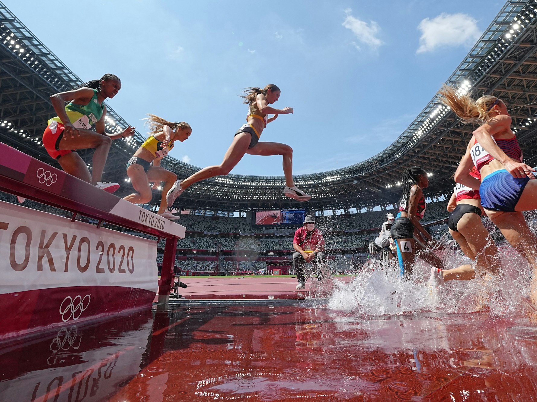 Gesa Felicitas Krause aus Deutschland (M) in Aktion bei Oympia.