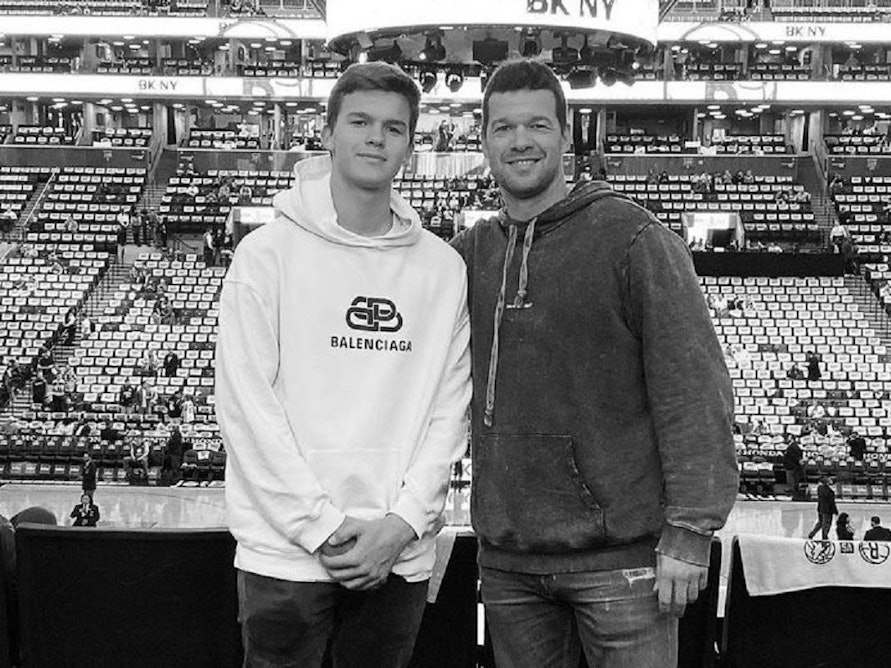 Michael Ballack und sein Sohn Emilio beim gemeinsamen Besuch des Barclays Center in New York.