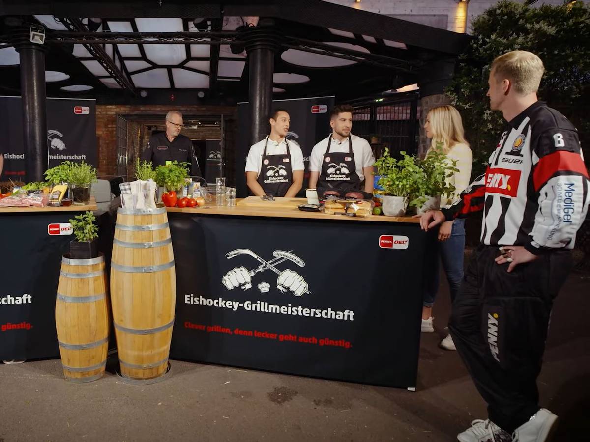 Die Kölner Haie und die Düsseldorfer EG duellieren sich in der DEL-Grillmeisterschaft.