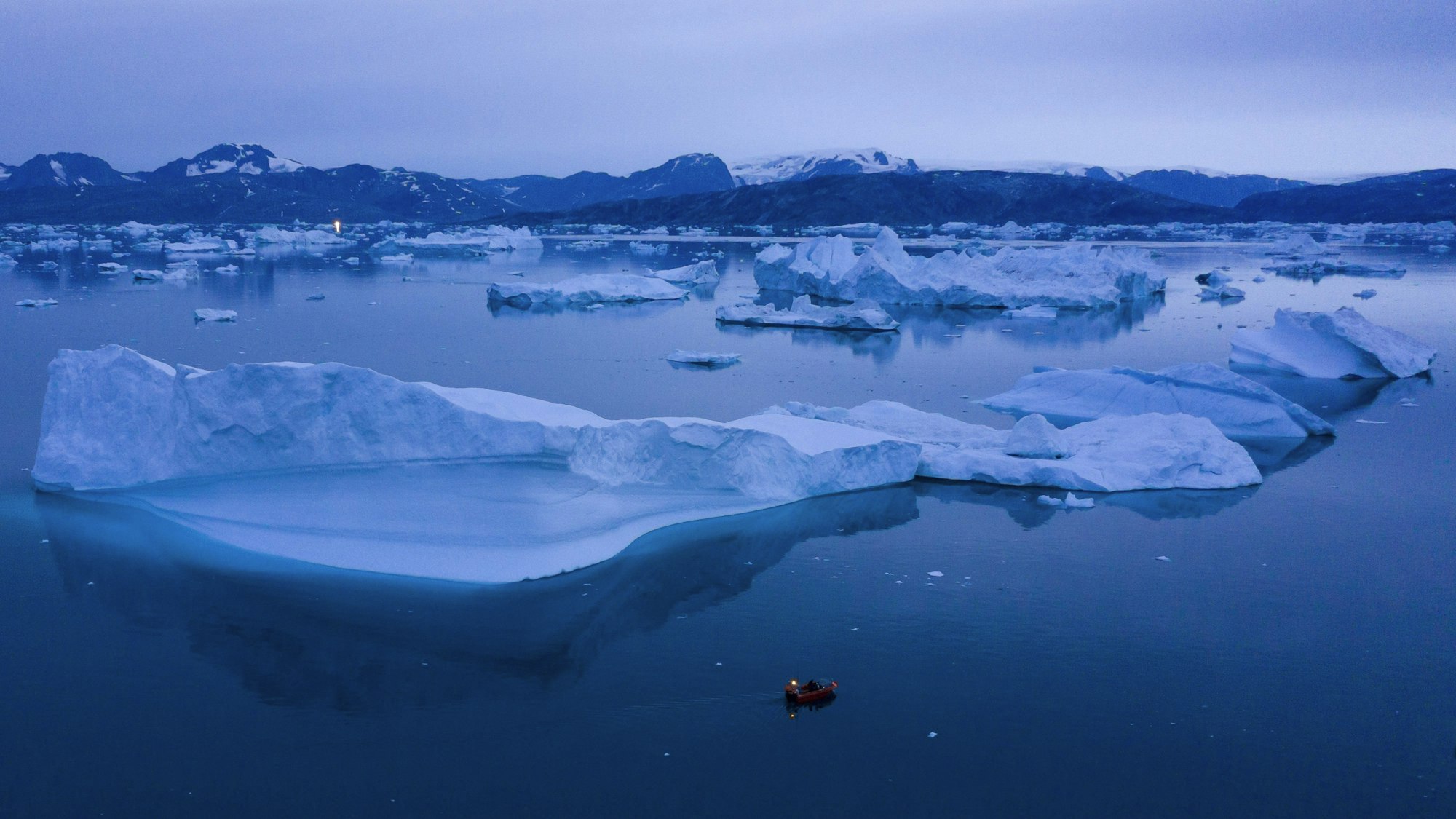 Eine wichtige Atlantik-Strömung (hier in Grönland 2019), zu der auch der Golfstrom gehört, nähert sich womöglich einer kritischen Schwelle.