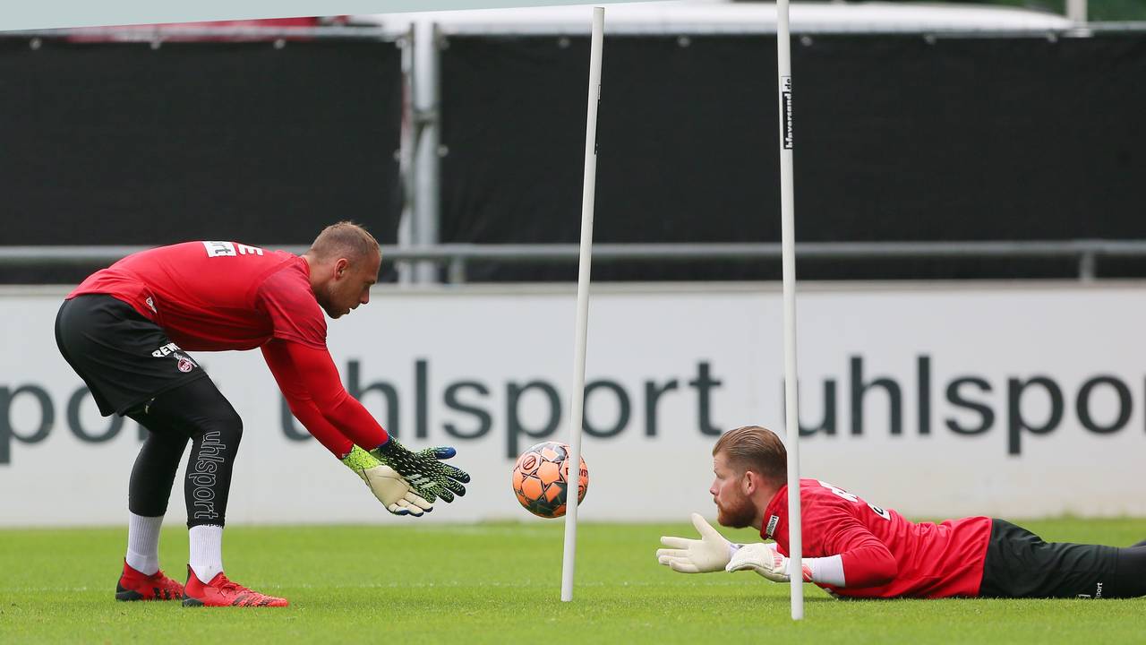 1. FC Köln, Training, von links: Marvin Schwäbe, Timo Horn (1. FC Köln), 05.08.2021, Bild: Herbert Bucco