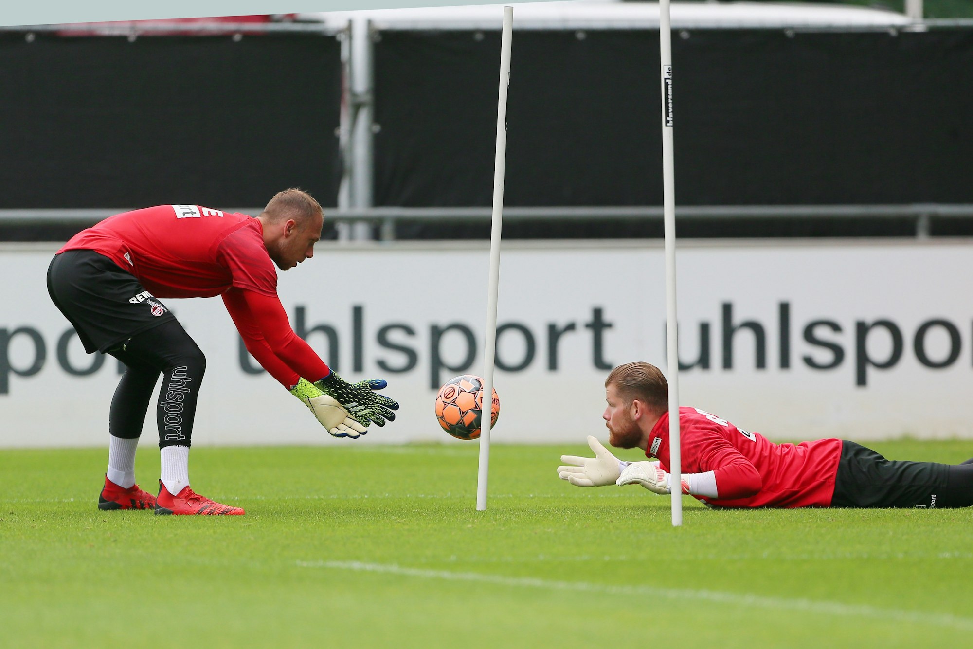 1. FC Köln, Training, von links: Marvin Schwäbe, Timo Horn (1. FC Köln), 05.08.2021, Bild: Herbert Bucco