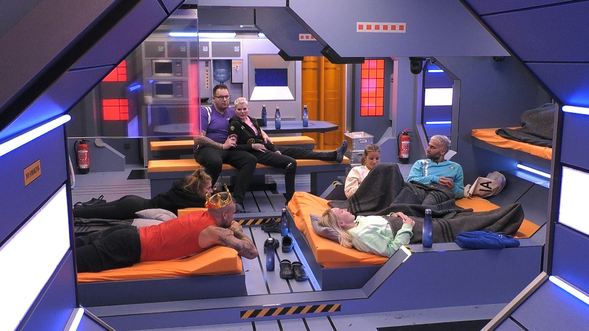 Promi Big Brother 2021, die ersten Promis in der Raumstation