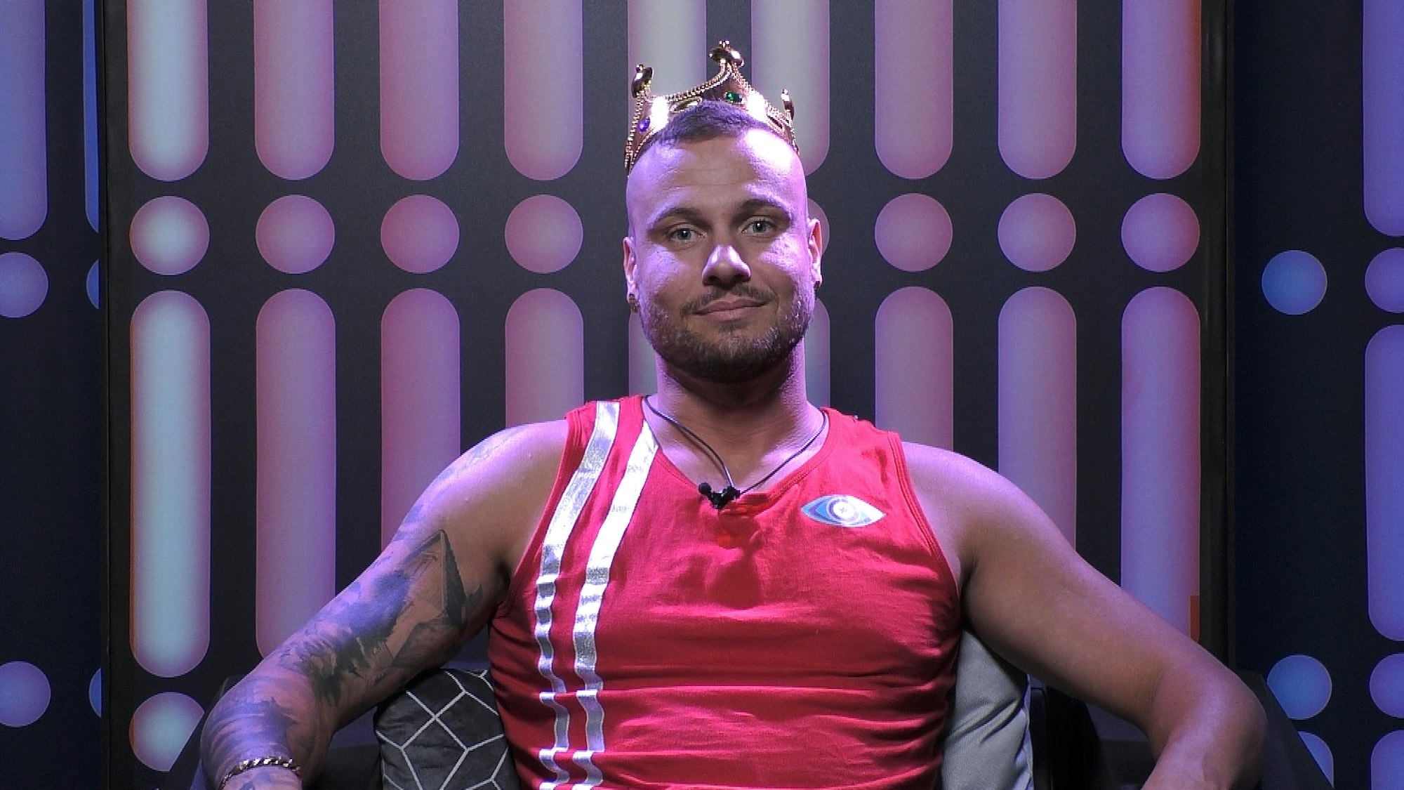 Promi Big Brother 2021, Kandidat Eric Sindermann im Sprechzimmer
