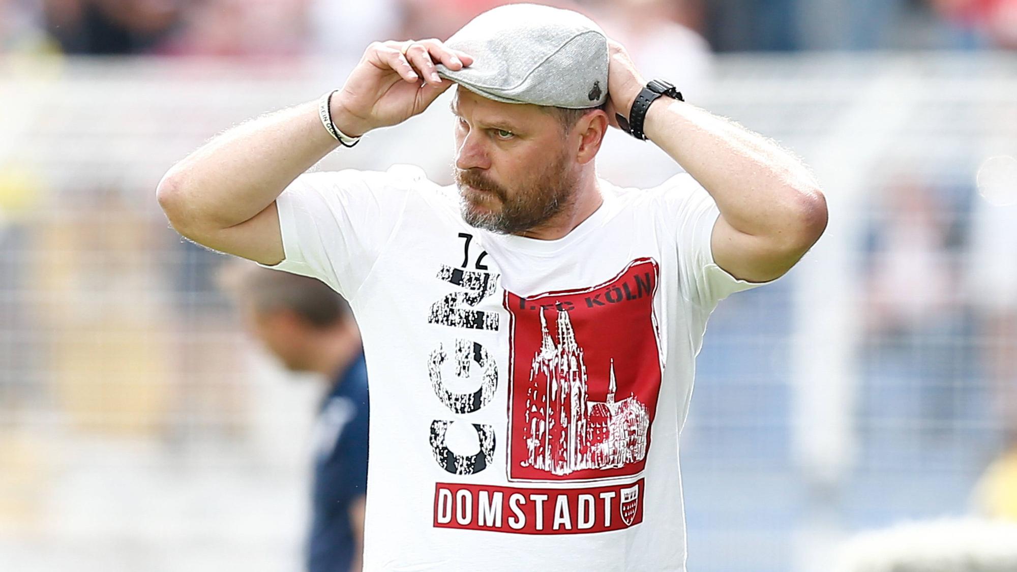 Steffen Baumgart beim Pokal-Spiel Carl Zeiss Jena gegen 1. FC Köln