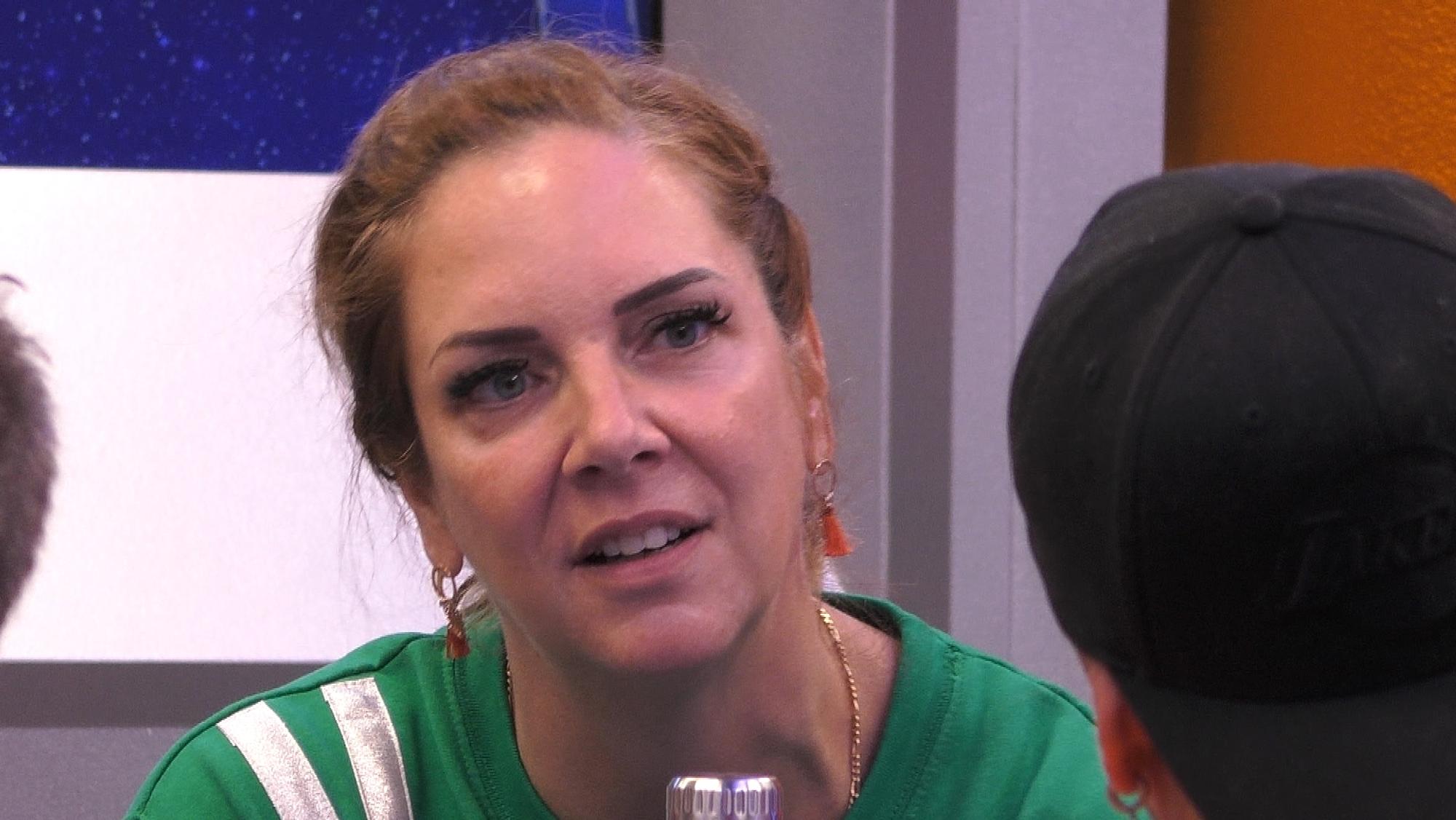 Danni Büchner schmachtet nach einem fatalen Kommentar nicht mehr bei „Promi Big Brother“: Pascal Kappés hat das Falsche gesagt.