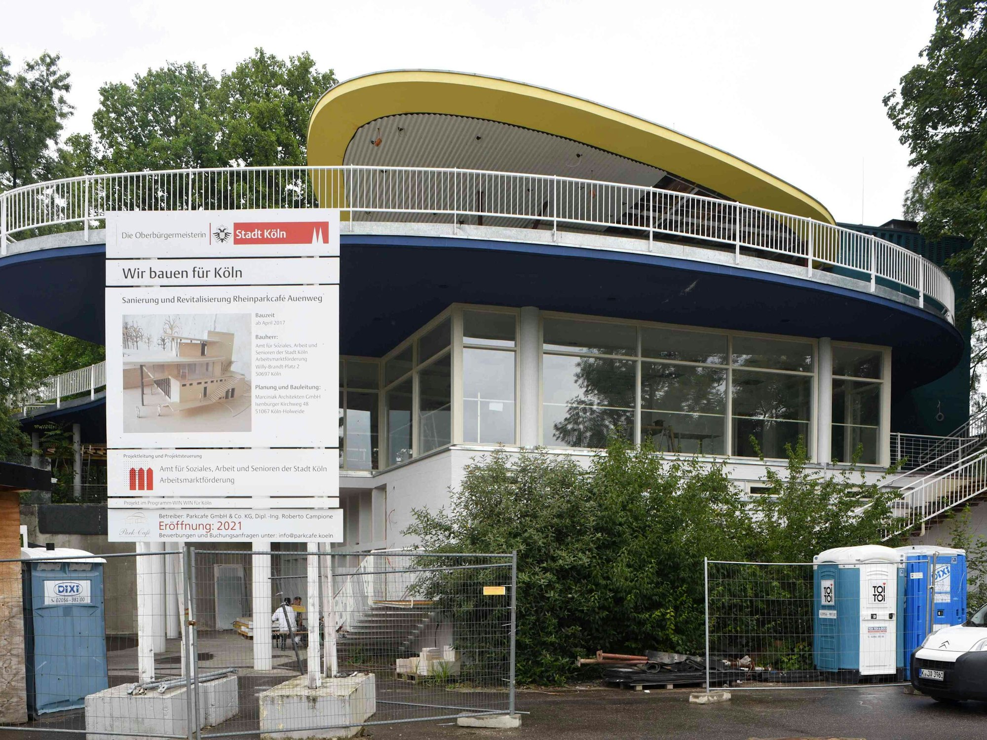 Das Parkcafé im Kölner Rheinpark ist derzeit noch eine Baustelle.