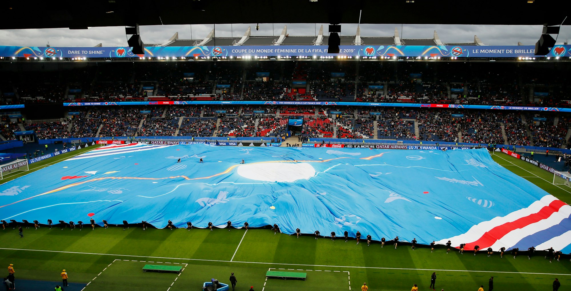 Ein Überblick über die Eröffnungsfeier der Frauen-Fußball-WM.
